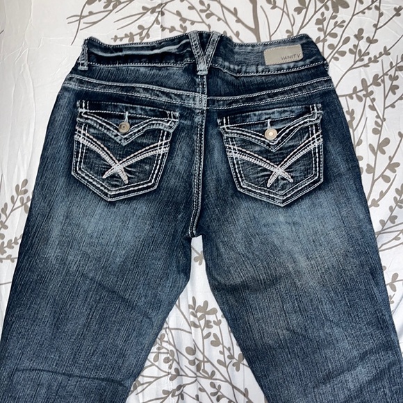 Boot cut Vanity jeans, size 26 - Picture 2 of 5